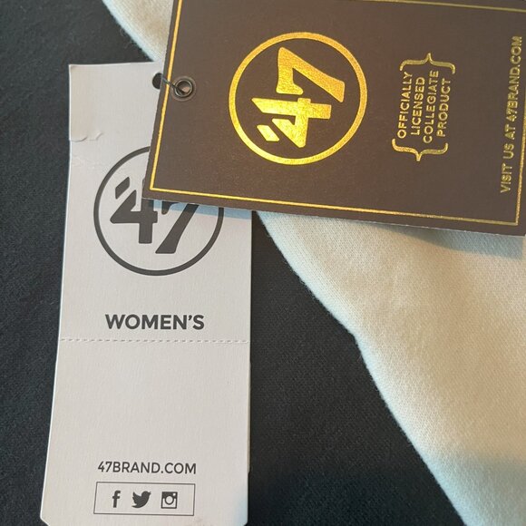 47' NWT University of Florida Women's Medium Sweatshirt - Picture 2 of 5